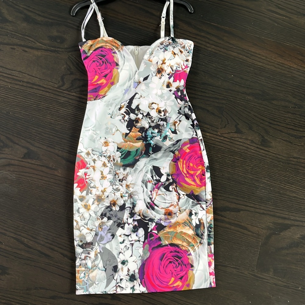 Bebe Bodycon Floral Midi Dress Sz-S